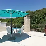 Goga * Skradin