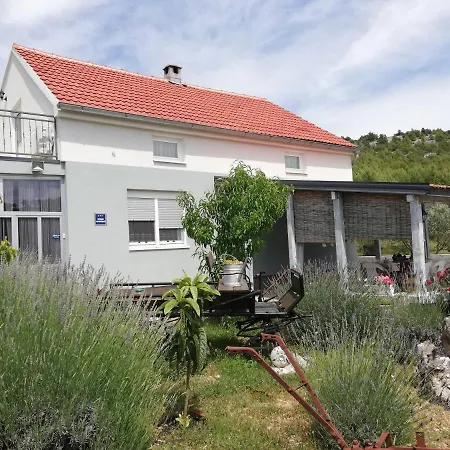 Apartment Goga Skradin