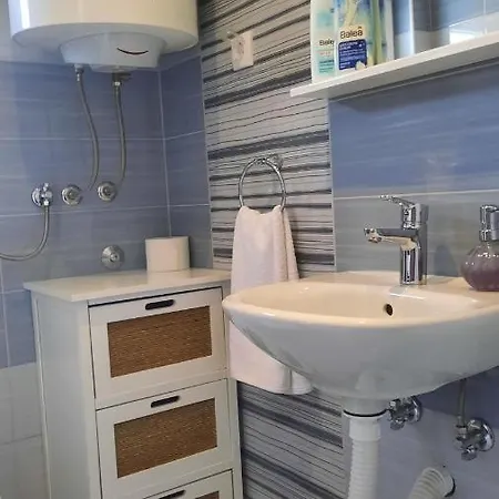 Goga Apartment *